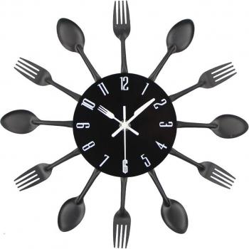 Spiegel-Wanduhr mit Besteckdesign