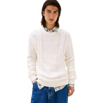 Tommy Jeans Regular Fit Pullover in Weiß, DM0DM22101