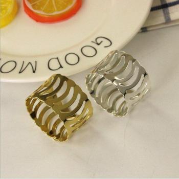 12PC Gold & Silver Napkin Ring Set