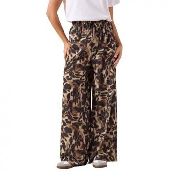 PixieGirl Petite Light Brown Bubble Crepe Wäscheleinen