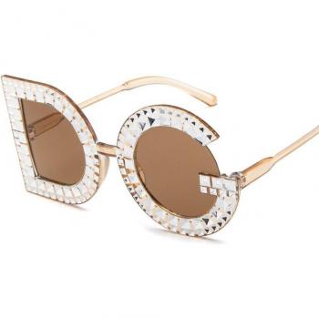 UV400 Women's Plastic Vintage Sunglasses Pearl Frame