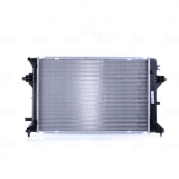 Radiatore di raffreddamento NISSENS 606811