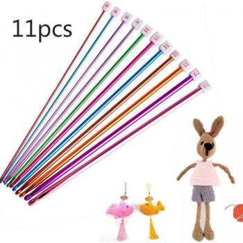 Assorted Knitting Tools Set