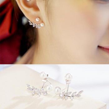 Glamorous Zircon Crystal Leaf Ear Jackets