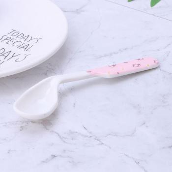 Utensilios curvos para desarrollo infantil G2AE
