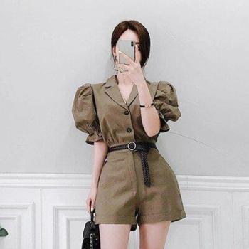 Temperamentvoller Sommer-Overall