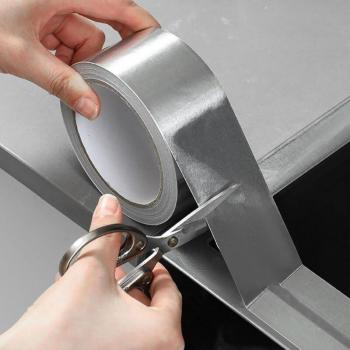 Ruban Aluminium Scellant – 50 mm × 10 m, résistance à l’eau et aux chocs thermiques