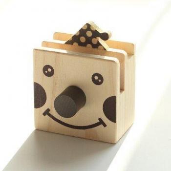 Soporte de madera para bolígrafos y teléfono con forma de animal