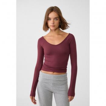 Stradivarius Burgundy V-neck Ribbed T-shirt XS