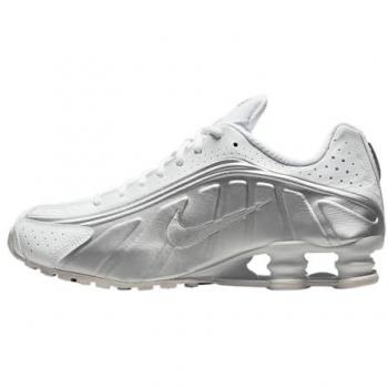 Nike Shox R4 Foot Locker Edition – Weiß 45