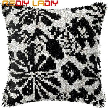 Latch Hook Cushion Cover