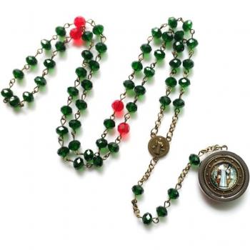 Éclat Divin – Collier de Perles en Cristal