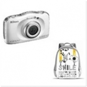 Nikon COOLPIX S33 con palo de selfie