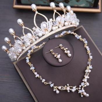 Gargantilla floral con pendientes y tiara de diamantes de imitación