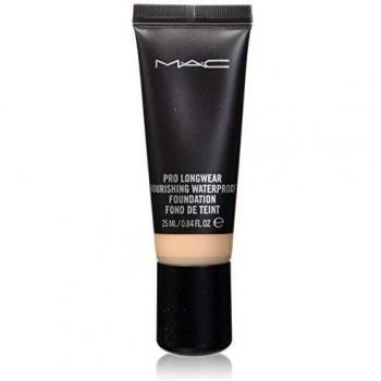 MAC Pro Longwear Nährende Aqua‑Foundation Pflege NW25 25 ml