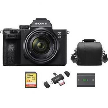 A7 III 24.2 MP Kit 28‑70 mm F3.5‑5.6 OSS, 64 Go SD, Sac, Batterie NP‑FZ100 et Lecteur de cartes