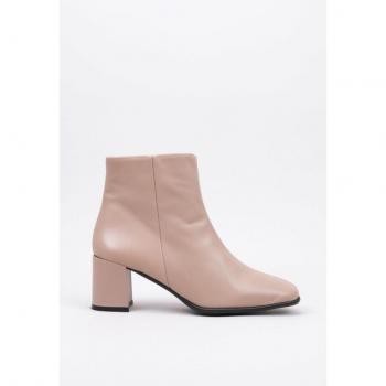 Mireya Botín de Tacón Beige (Sandra Fontán)