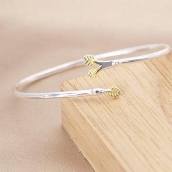 Lovely Flower Embellished Silver Bracelet for Girls