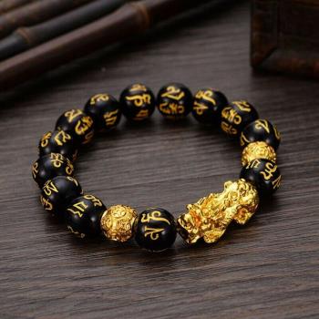 Accesorio de Joyería Pixiu Dorado sobre Cuentas Negras, Pulsera Feng Shui