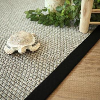 Tierra Plateada Trenza Negra 200x200