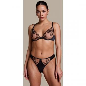 Anouk Noir – String