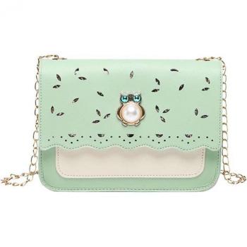 Sac messager chic en cuir synthétique