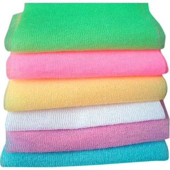 Body Cleaning Tool: 3 Nylon Mesh Puffs