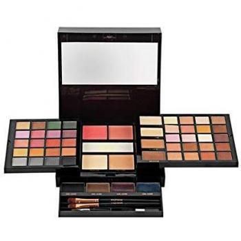 Colour Masterclass Beauty Gift Set
