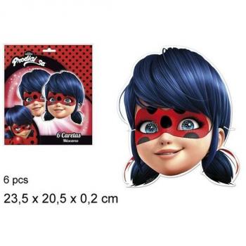 Masques en carton