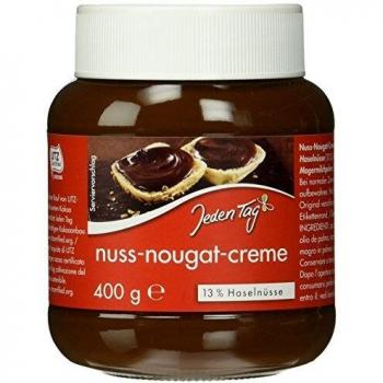 Nuss-Nougat-Creme mit Haselnüssen