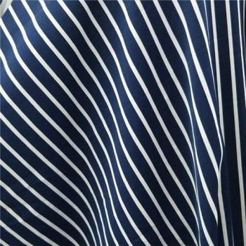 Chemise à manches longues en polyester à rayures