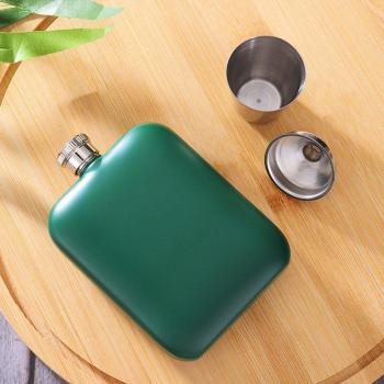 Kit de poche 6 oz – Pot à vin, whisky et vodka pratiques
