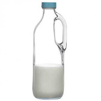 Botella de vidrio con asa y tapa de plástico 1,4L