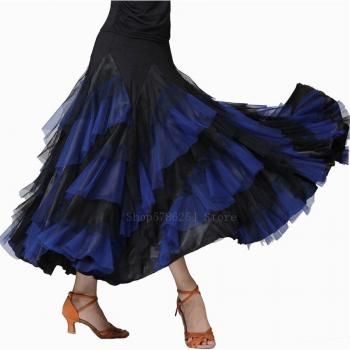 Robe de concours de spectacle sur scène