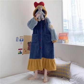 Ropa de Dormir Kawaii con Botonadura Única