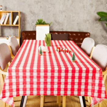D&Z Grid Pattern Plastic Tablecloth
