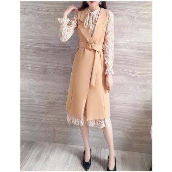 Conjunto de Primavera para Mujer: Vestido de Encaje y Abrigo Largo