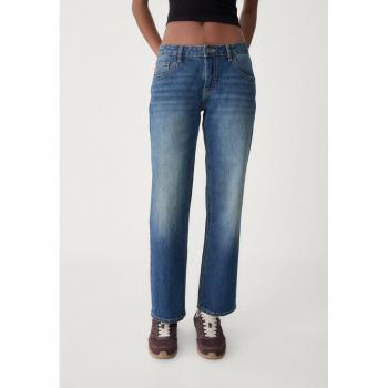 Cropped Jeans 44 BLU CHIARO SLAVATO – Modello Straight Fit di Stradivarius