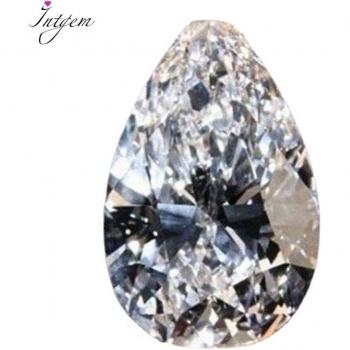 Saphir en Zircon blanc 51.58Ct 18x25mm