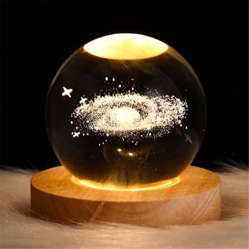 Bola de Cristal Nocturna Galáctica