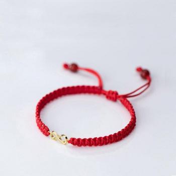 Pulsera de plata de ley con cuerda roja