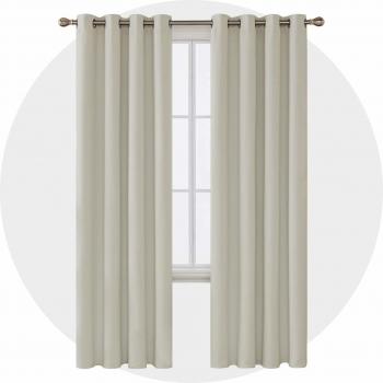 Deconovo Super Soft Thermal Insulated Eyelet Blackout Curtains for Livingroom