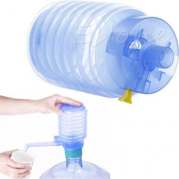 Pompe à eau en plastique pour usage domestique