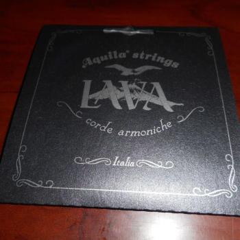 Aquila Lava – Ukulélé Ténor 6 Cordes (G‑C‑E‑A)