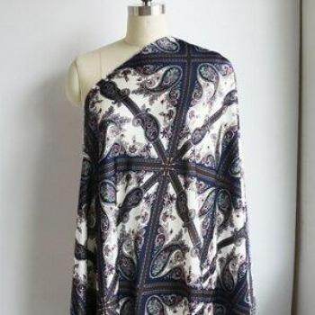 Traje Patchwork Cachemira y Crepé