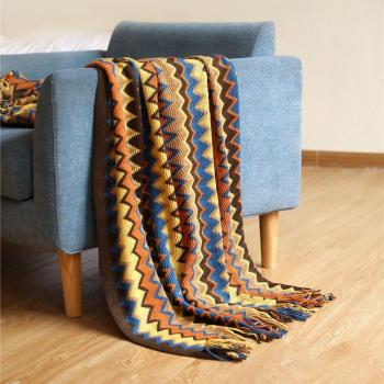 Couverture tricotée bohème pour canapé