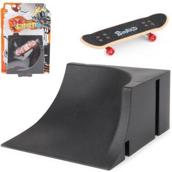 Kids Mini Skateboard Rail Park