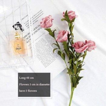 Rosa Vintage Florido: Mesa para Cosméticos y Fotos