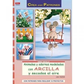 Animales y adornos modelados con arcilla