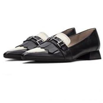HISPANITAS Zapato Plano Chi243573 con diseño clásico